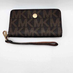 Micheal Kors Brown Wristlet Wallet